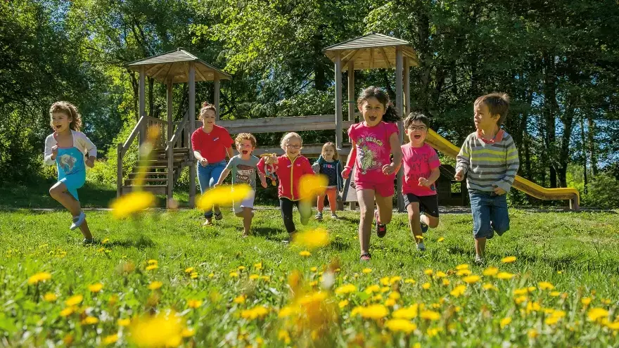 Club enfant aire de jeux