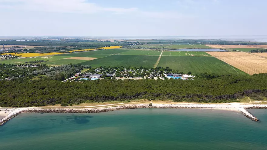 vue aerienne villagio Mare Pineta Casalborsetti