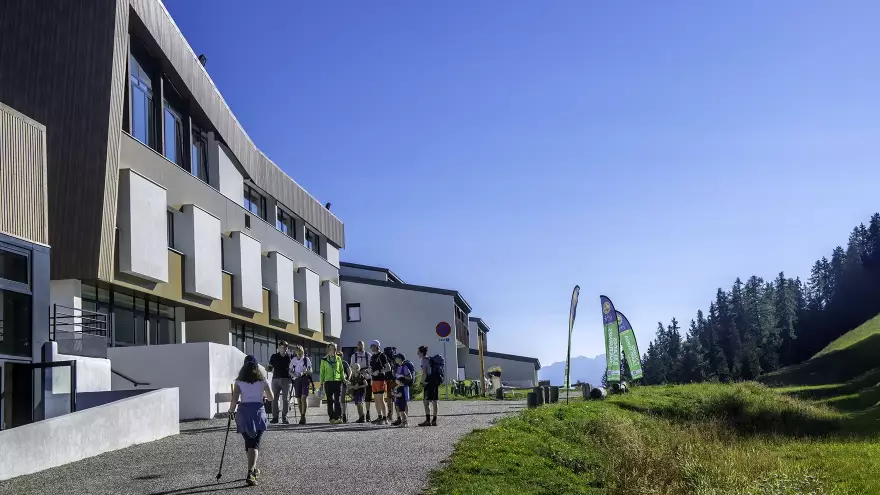 Départ randonnée depuis le village vacances
