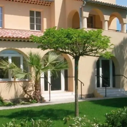 Hébergements en pension complète sur la Côte d'Azur