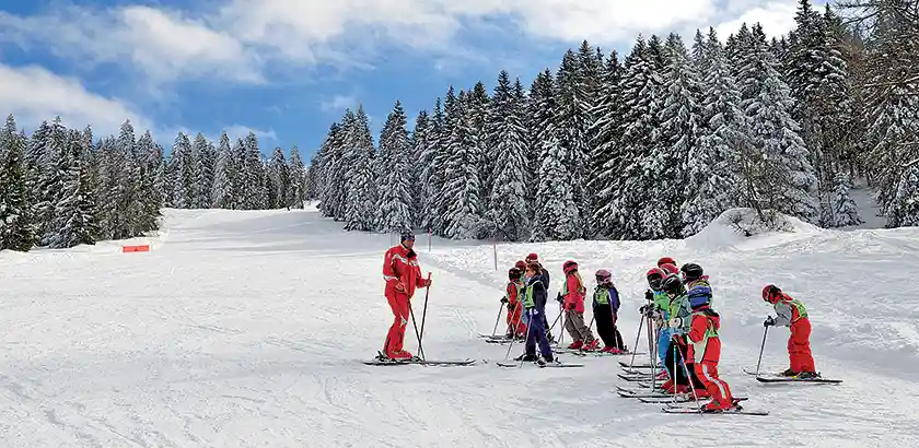 Skiing at Métabief